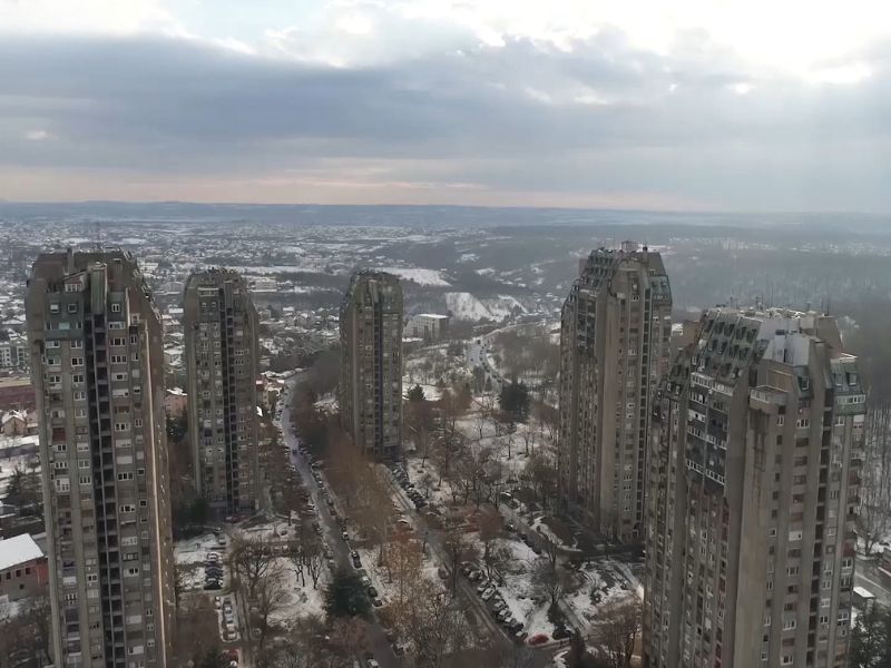 Pet solitera zgrade u Beogradu